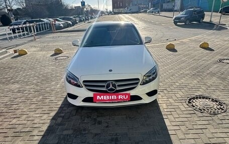 Mercedes-Benz C-Класс, 2020 год, 2 500 000 рублей, 3 фотография