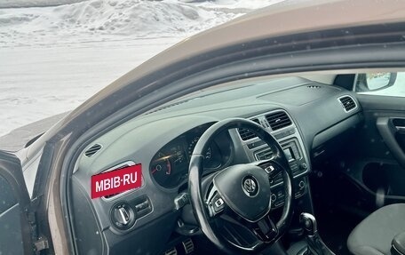 Volkswagen Polo VI (EU Market), 2016 год, 1 140 000 рублей, 4 фотография