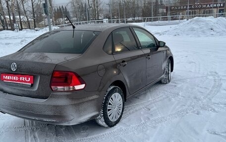 Volkswagen Polo VI (EU Market), 2016 год, 1 140 000 рублей, 2 фотография