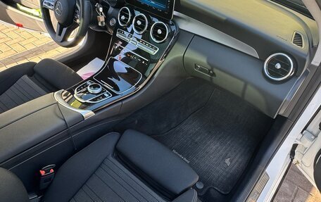 Mercedes-Benz C-Класс, 2020 год, 2 500 000 рублей, 16 фотография