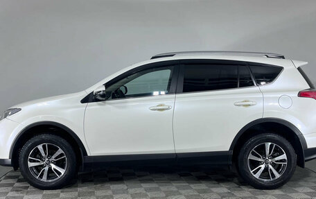 Toyota RAV4, 2017 год, 2 399 000 рублей, 8 фотография