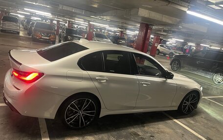 BMW 3 серия, 2019 год, 3 200 000 рублей, 8 фотография