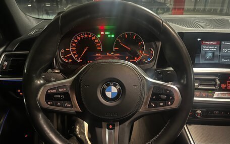 BMW 3 серия, 2019 год, 3 200 000 рублей, 18 фотография