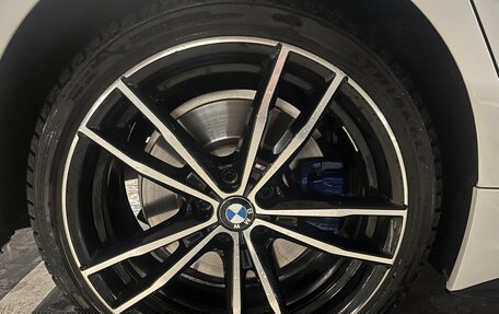 BMW 3 серия, 2019 год, 3 200 000 рублей, 19 фотография