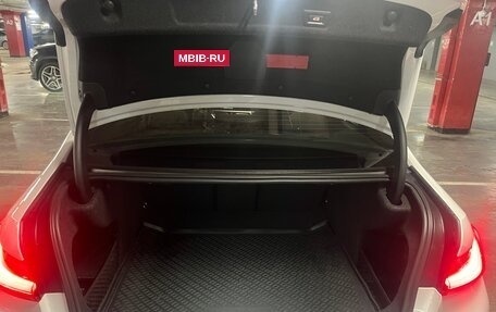 BMW 3 серия, 2019 год, 3 200 000 рублей, 24 фотография