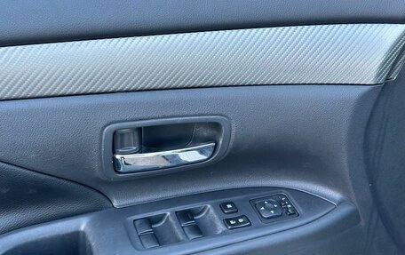 Mitsubishi Outlander III рестайлинг 3, 2013 год, 1 350 000 рублей, 11 фотография