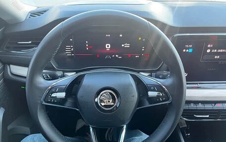 Skoda Octavia IV, 2023 год, 1 900 777 рублей, 8 фотография