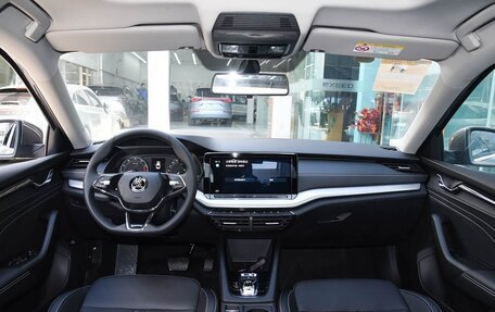 Skoda Octavia IV, 2023 год, 2 000 777 рублей, 21 фотография