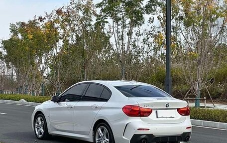 BMW 1 серия, 2022 год, 1 980 000 рублей, 4 фотография