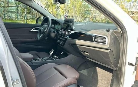 BMW 1 серия, 2022 год, 1 980 000 рублей, 10 фотография