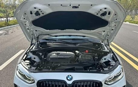 BMW 1 серия, 2022 год, 1 980 000 рублей, 17 фотография