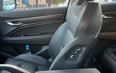 Geely Tugella FY11, 2022 год, 2 930 000 рублей, 9 фотография