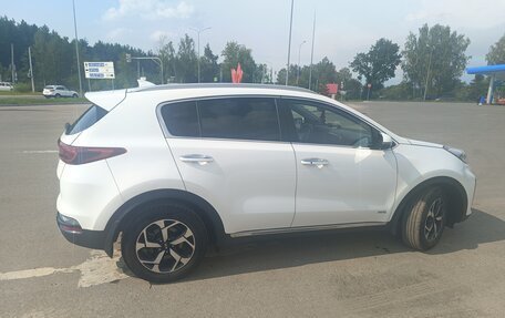 KIA Sportage IV рестайлинг, 2018 год, 1 900 000 рублей, 3 фотография