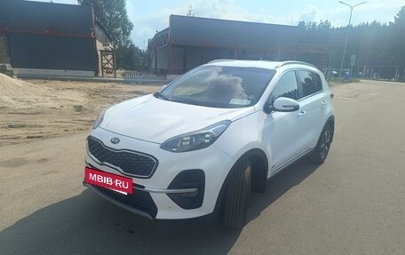 KIA Sportage IV рестайлинг, 2018 год, 1 900 000 рублей, 7 фотография