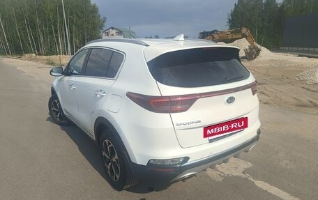 KIA Sportage IV рестайлинг, 2018 год, 1 900 000 рублей, 9 фотография