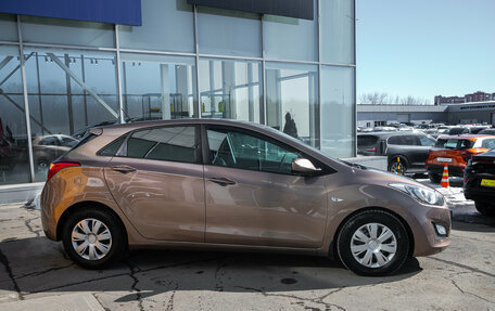 Hyundai i30 II рестайлинг, 2014 год, 978 000 рублей, 10 фотография