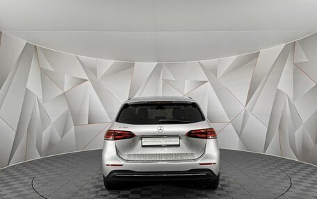Mercedes-Benz B-Класс, 2018 год, 2 205 000 рублей, 8 фотография