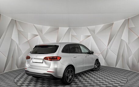 Mercedes-Benz B-Класс, 2018 год, 2 205 000 рублей, 2 фотография