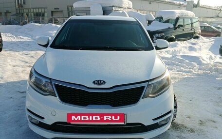 KIA Rio III рестайлинг, 2016 год, 600 000 рублей, 3 фотография