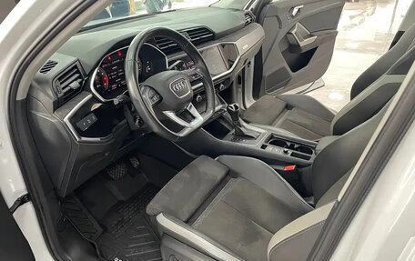 Audi Q3, 2022 год, 2 567 000 рублей, 10 фотография