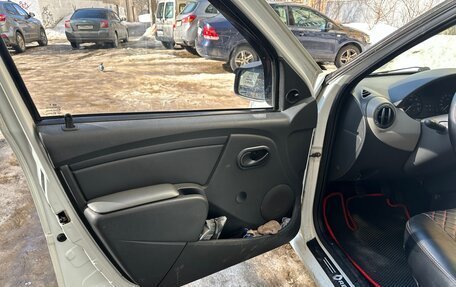 Renault Logan I, 2012 год, 365 000 рублей, 8 фотография