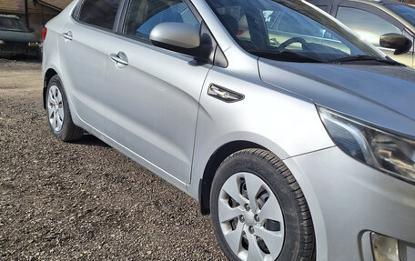 KIA Rio III рестайлинг, 2013 год, 690 000 рублей, 10 фотография