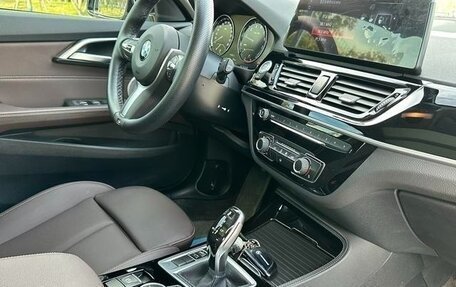 BMW 1 серия, 2022 год, 2 200 000 рублей, 15 фотография