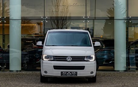 Volkswagen Multivan T5, 2012 год, 2 595 000 рублей, 2 фотография