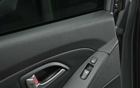 Hyundai ix35 I рестайлинг, 2015 год, 1 195 000 рублей, 14 фотография