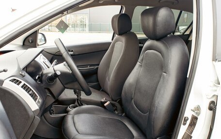 Hyundai i20 IB рестайлинг, 2009 год, 695 000 рублей, 11 фотография