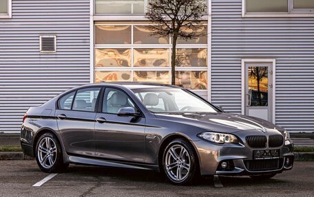 BMW 5 серия, 2014 год, 1 595 000 рублей, 3 фотография