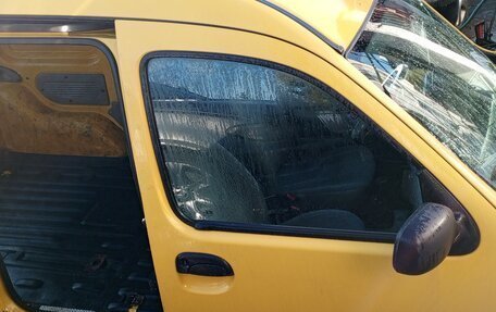 Renault Kangoo II рестайлинг, 2002 год, 199 000 рублей, 8 фотография