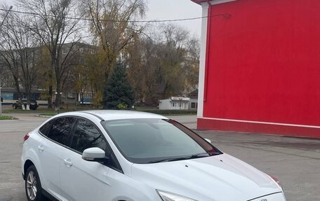 Ford Focus III, 2015 год, 880 000 рублей, 2 фотография