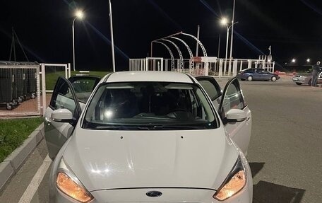 Ford Focus III, 2015 год, 880 000 рублей, 4 фотография