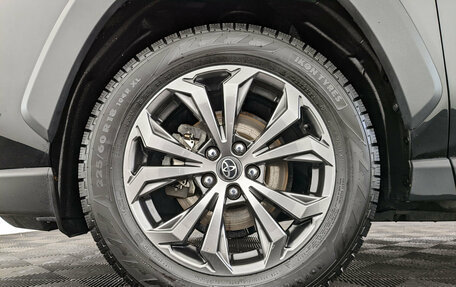 Toyota RAV4, 2024 год, 4 050 000 рублей, 12 фотография