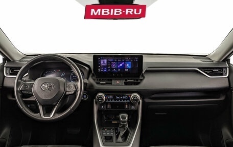 Toyota RAV4, 2024 год, 4 050 000 рублей, 14 фотография