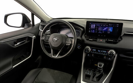 Toyota RAV4, 2024 год, 4 050 000 рублей, 29 фотография