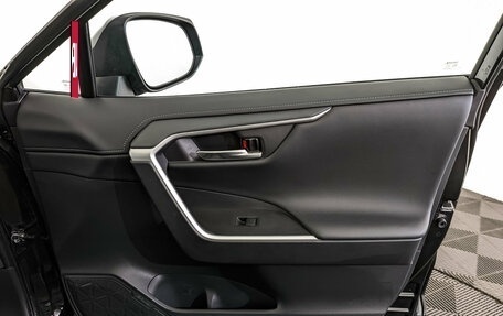 Toyota RAV4, 2024 год, 4 050 000 рублей, 25 фотография