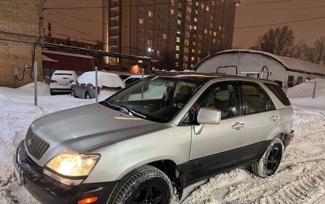 Lexus RX IV рестайлинг, 2001 год, 1 фотография