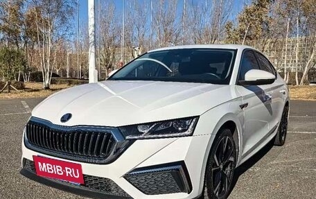 Skoda Octavia IV, 2023 год, 1 855 777 рублей, 2 фотография