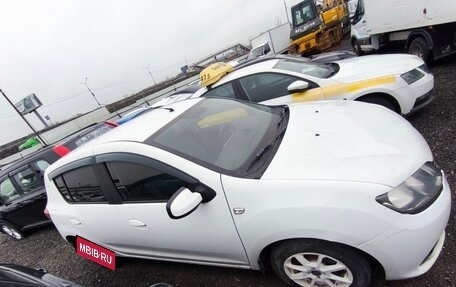 Renault Sandero II рестайлинг, 2018 год, 720 000 рублей, 2 фотография