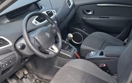 Renault Scenic III, 2009 год, 24 фотография