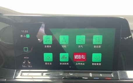 Volkswagen Golf VIII, 2022 год, 2 460 000 рублей, 7 фотография