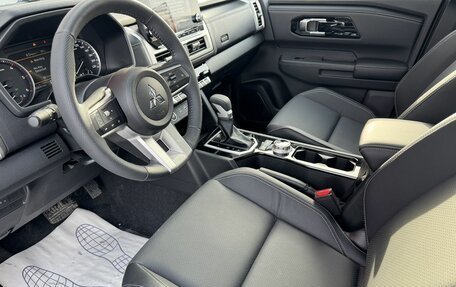 Mitsubishi L200, 2025 год, 5 570 000 рублей, 9 фотография