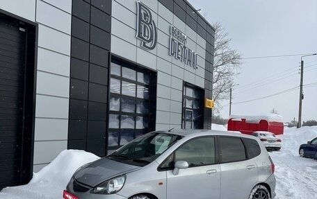 Honda Jazz I рестайлинг, 2004 год, 390 000 рублей, 1 фотография