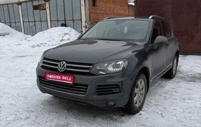 Volkswagen Touareg III, 2012 год, 2 100 000 рублей, 1 фотография