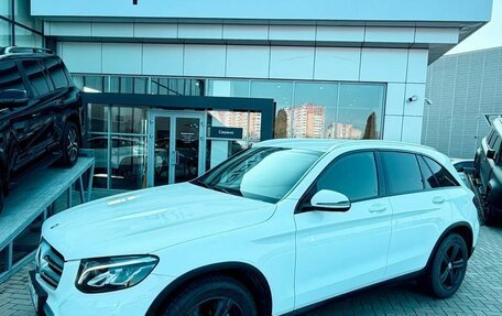 Mercedes-Benz GLC, 2016 год, 3 000 000 рублей, 1 фотография