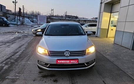 Volkswagen Passat B7, 2011 год, 1 650 000 рублей, 1 фотография