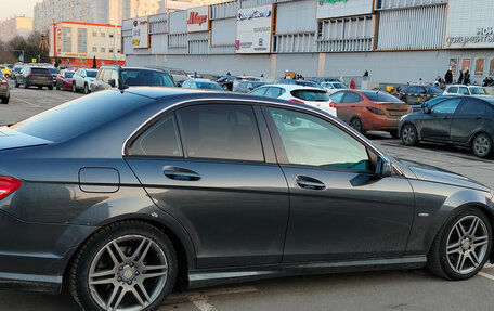 Mercedes-Benz C-Класс, 2010 год, 890 000 рублей, 9 фотография