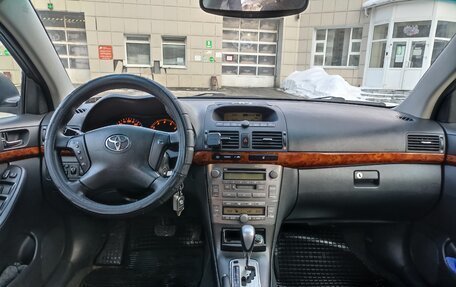 Toyota Avensis III рестайлинг, 2006 год, 820 000 рублей, 12 фотография